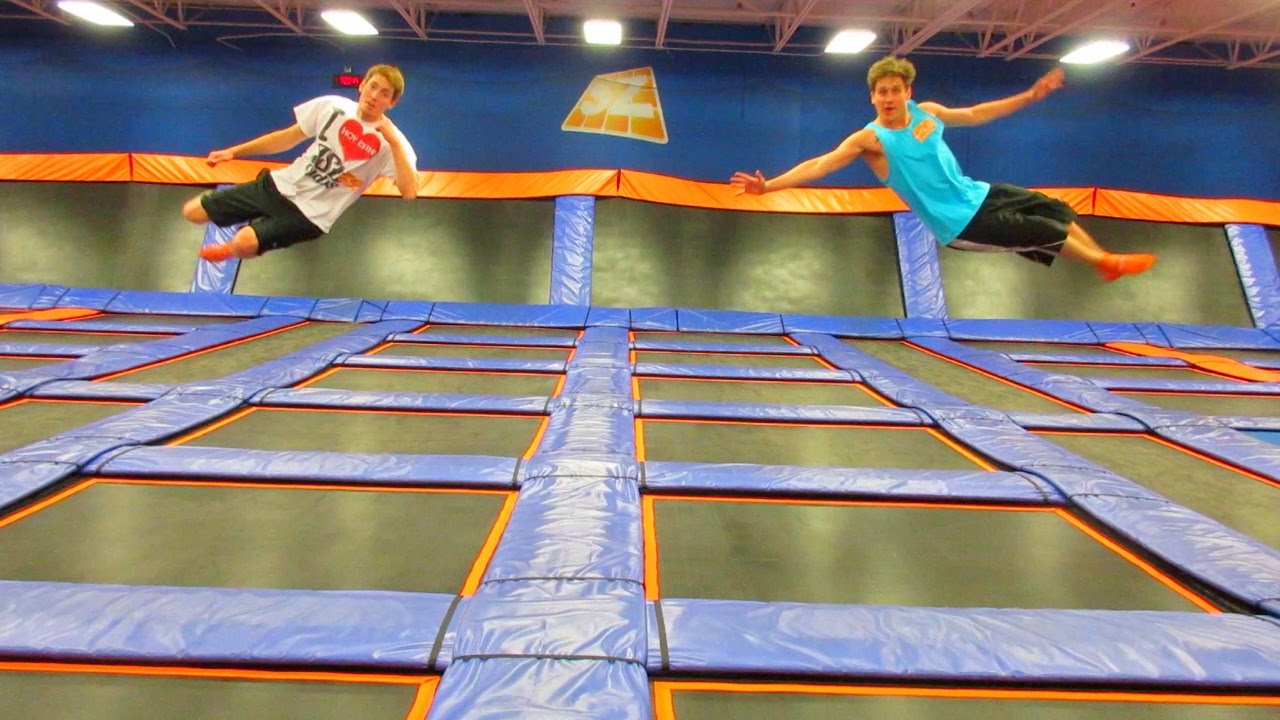 Things To Do In a Trampoline Park