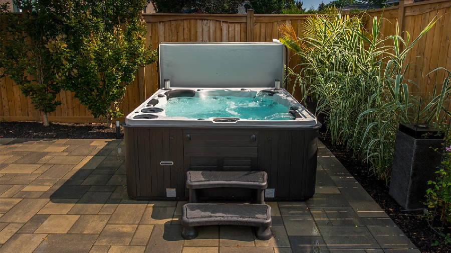 Must-Have Accessories For Your Hot Tub