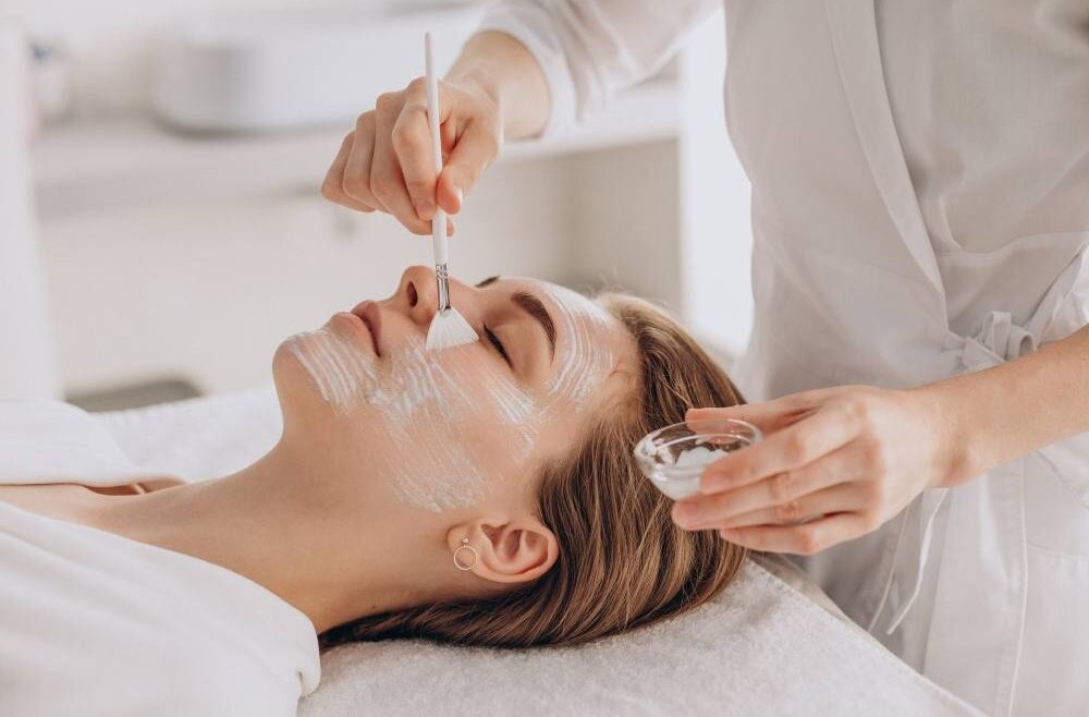 What can a good cosmetic dermatologist do for your skin?